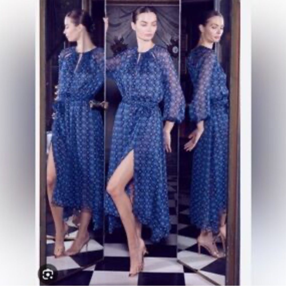 MISA Leila Printed Side-Tie Chiffon Midi Dress Blue Large Valencia Tile Blue